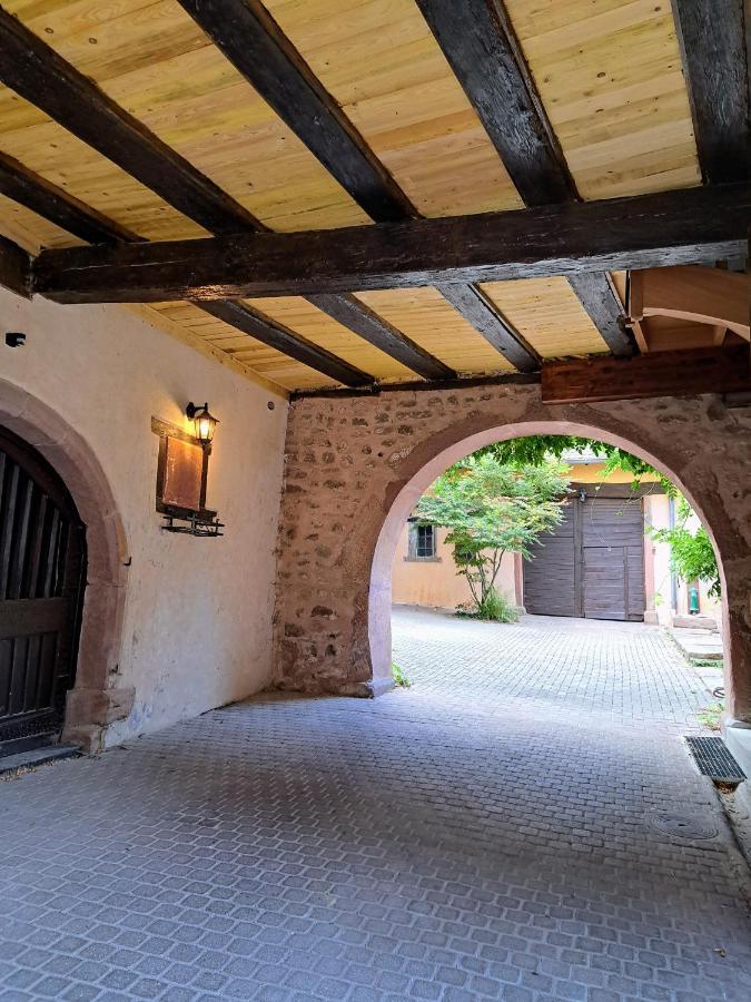 Gite Entre Vignes Et Vergers Maison Historique Gueberschwihr Esterno foto
