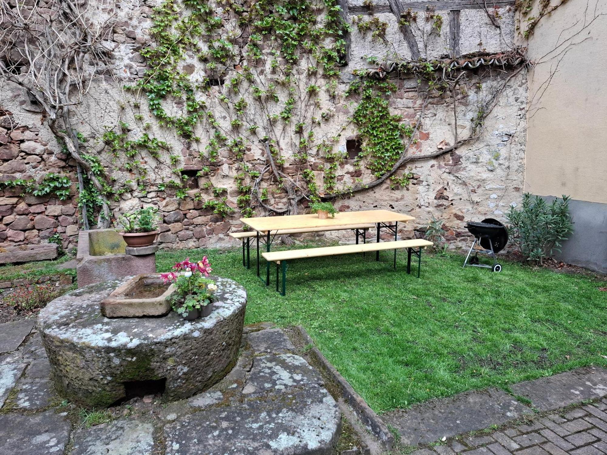 Gite Entre Vignes Et Vergers Maison Historique Gueberschwihr Esterno foto